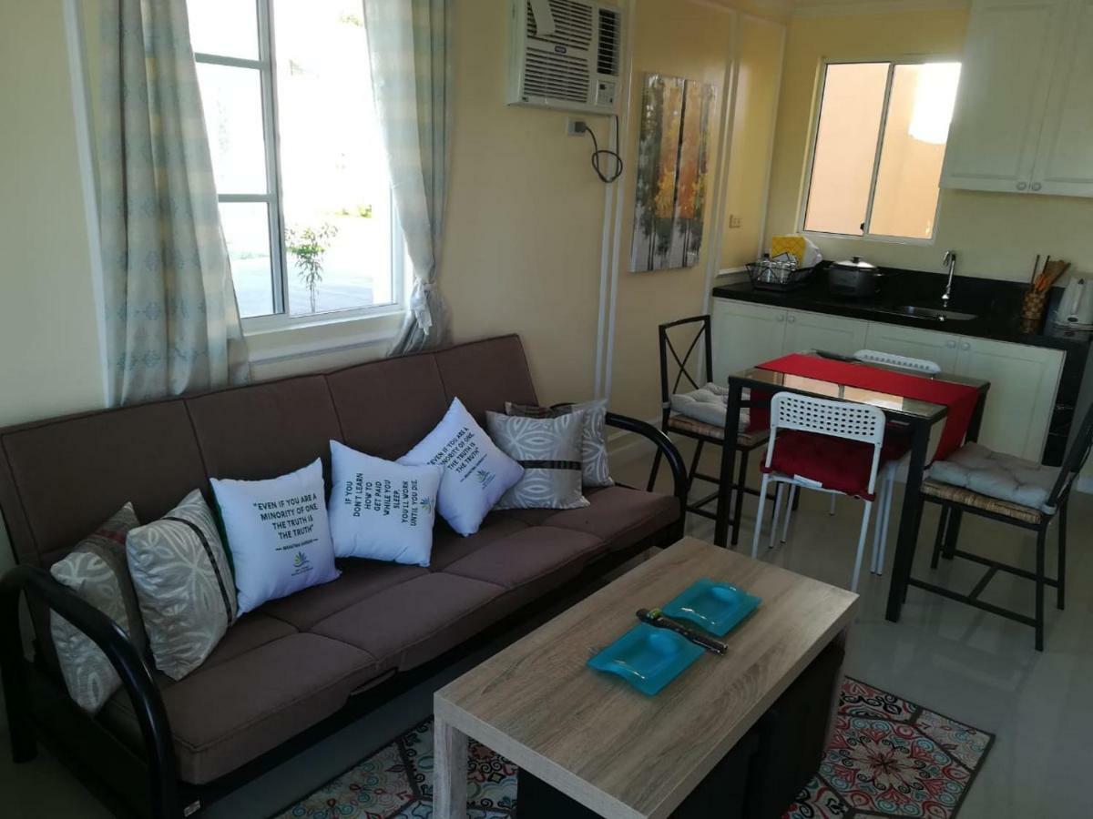 Julzhome Ph Properties By Juliet Africapervaze Santa Rosa Kültér fotó