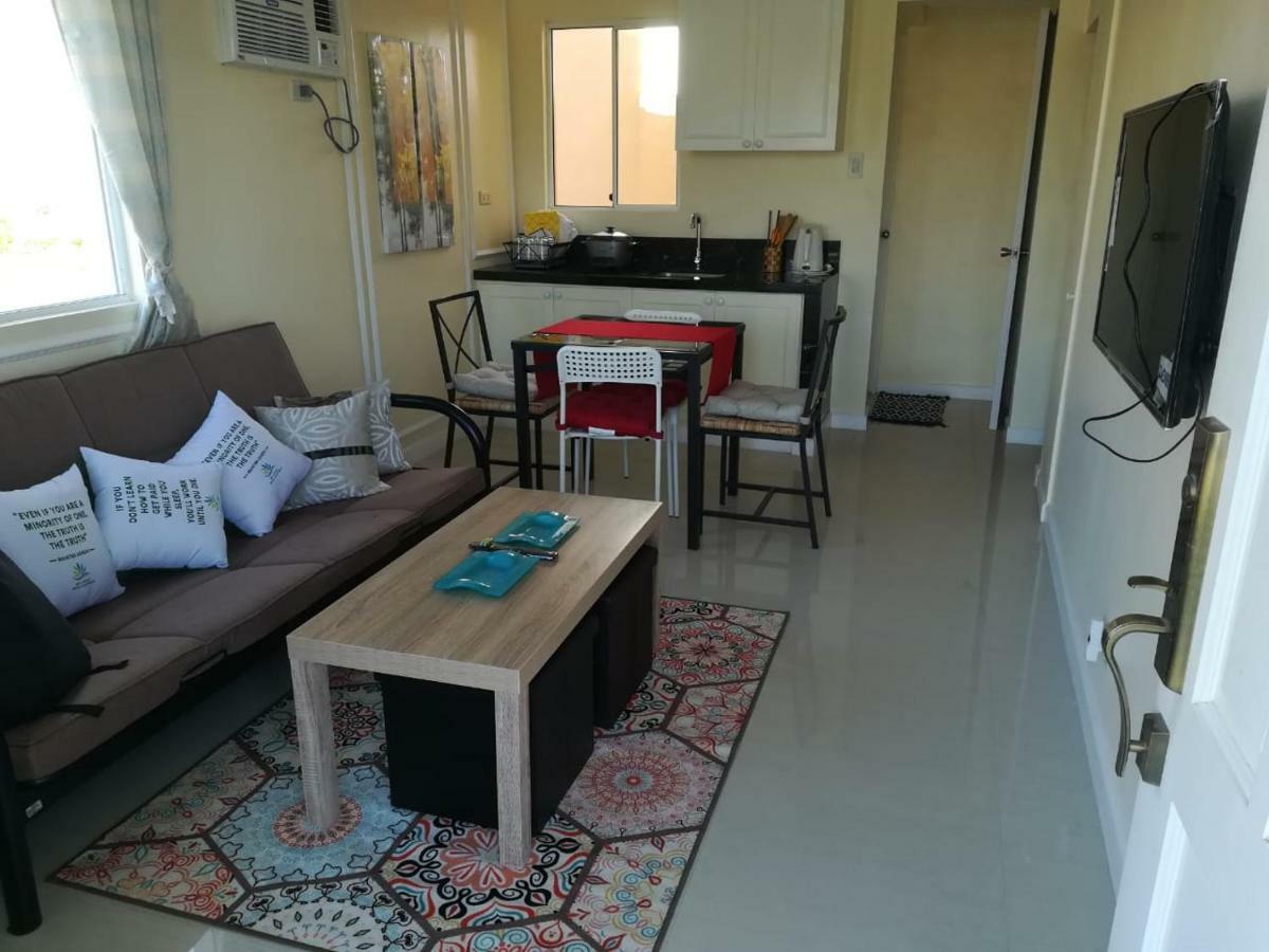 Julzhome Ph Properties By Juliet Africapervaze Santa Rosa Kültér fotó